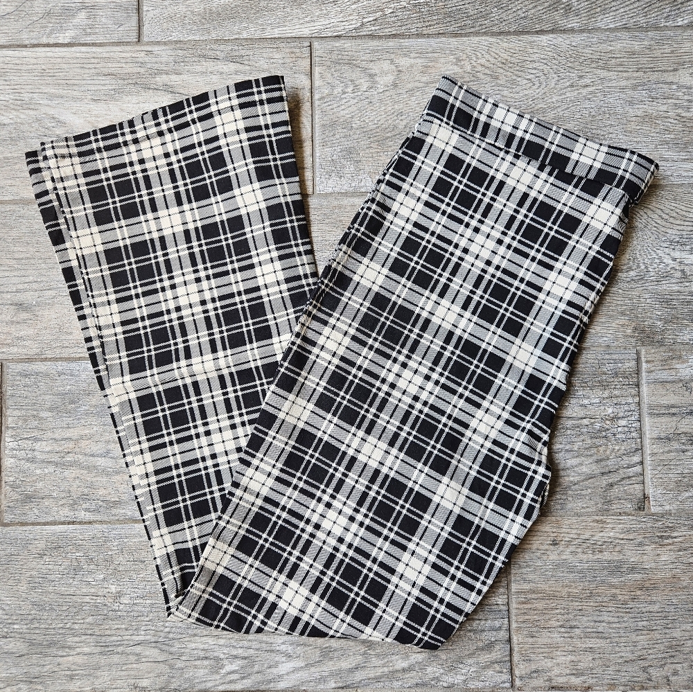 No Boundaries Black and White Checkered Pants